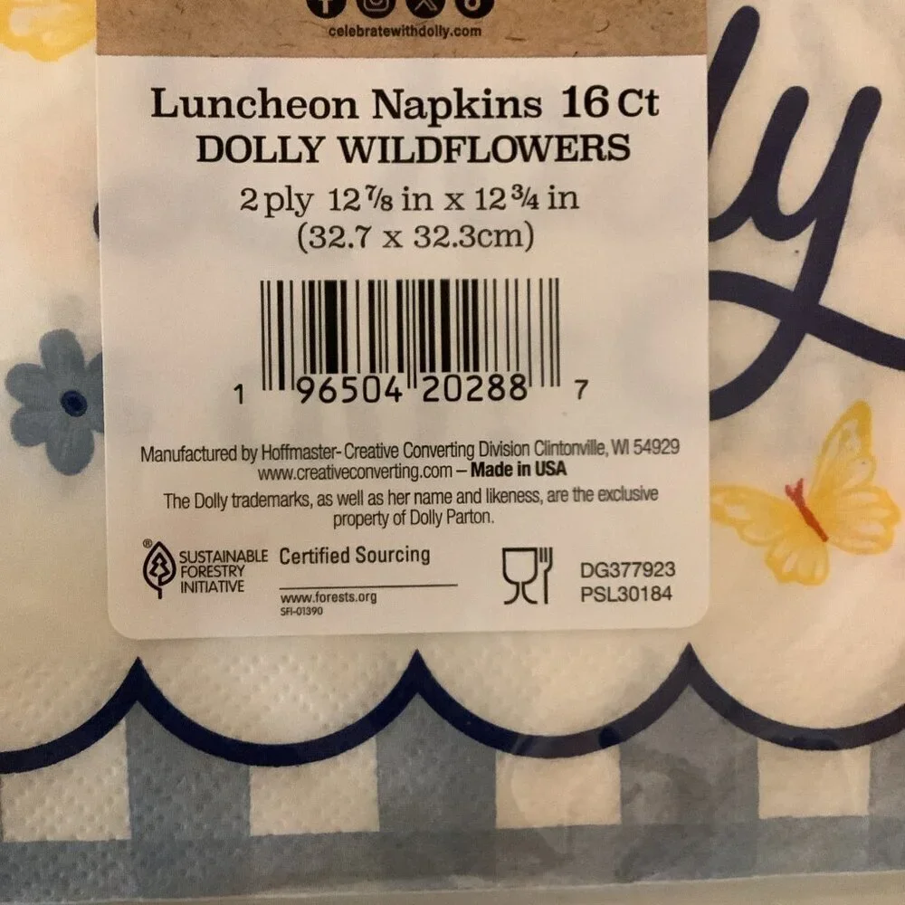 Dolly Parton Deluxe Party/Picnic Package. What Would Dolly Do, New In Package.